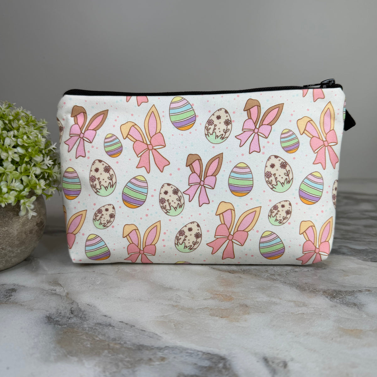 Easter Egg Ear Bow Easter pouch by Arimel by Emily