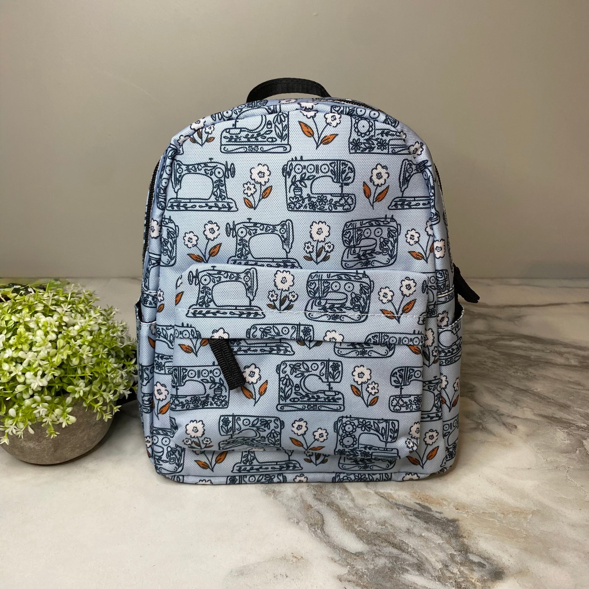 Sewing Machine mini backpack by Arimel by Emily