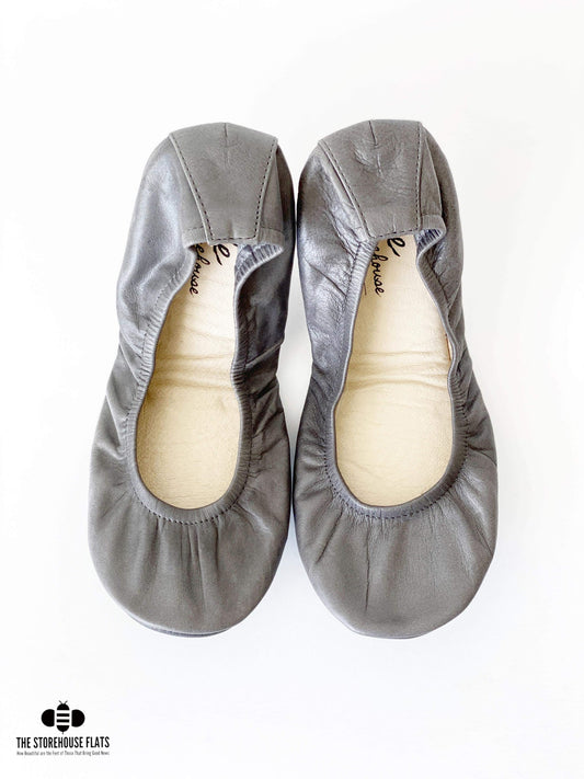 Slate Gray Oil Tanned - Storehouse Favorites
